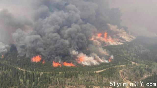 The Donnie Creek wildfire (G80280) burns in an area between Fort Nelson and Fort St. John, B.C. in this undated handout photo.(THE CANADIAN PRESS/HO, BC Wildfire Service)